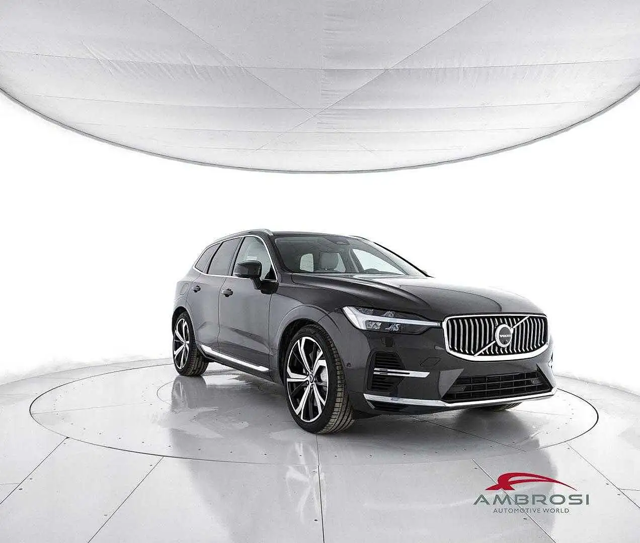 Volvo XC60 T6 AWD Plug-in hybrid Elettrica/Benzina Ultra Brig Grigio - 2