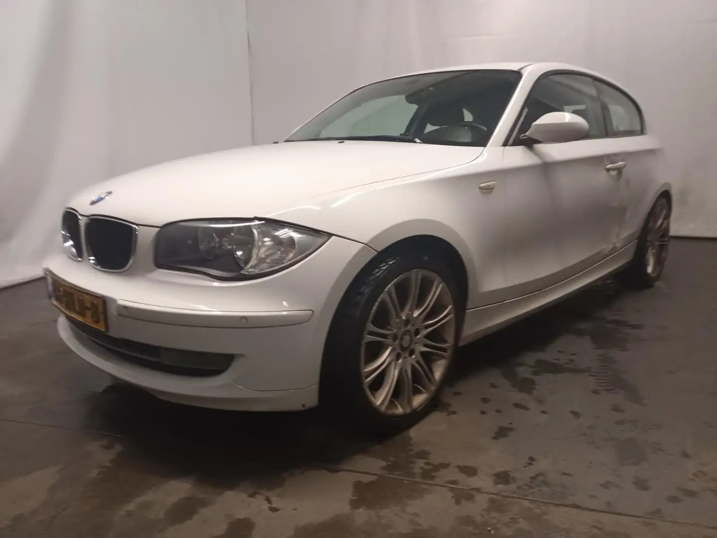 BMW 116 1-serie 116i Executive MOTOR NIET 100% Fehér - 2