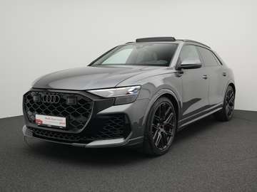 4.0 V8 / Keramische Remmen / B&O premium / OLED / TFSI Quattro MHEV Tiptronic