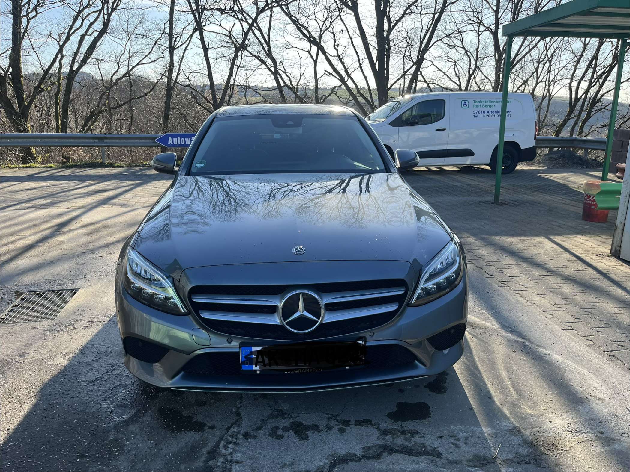 Second hand Mercedes Benz C-Class 