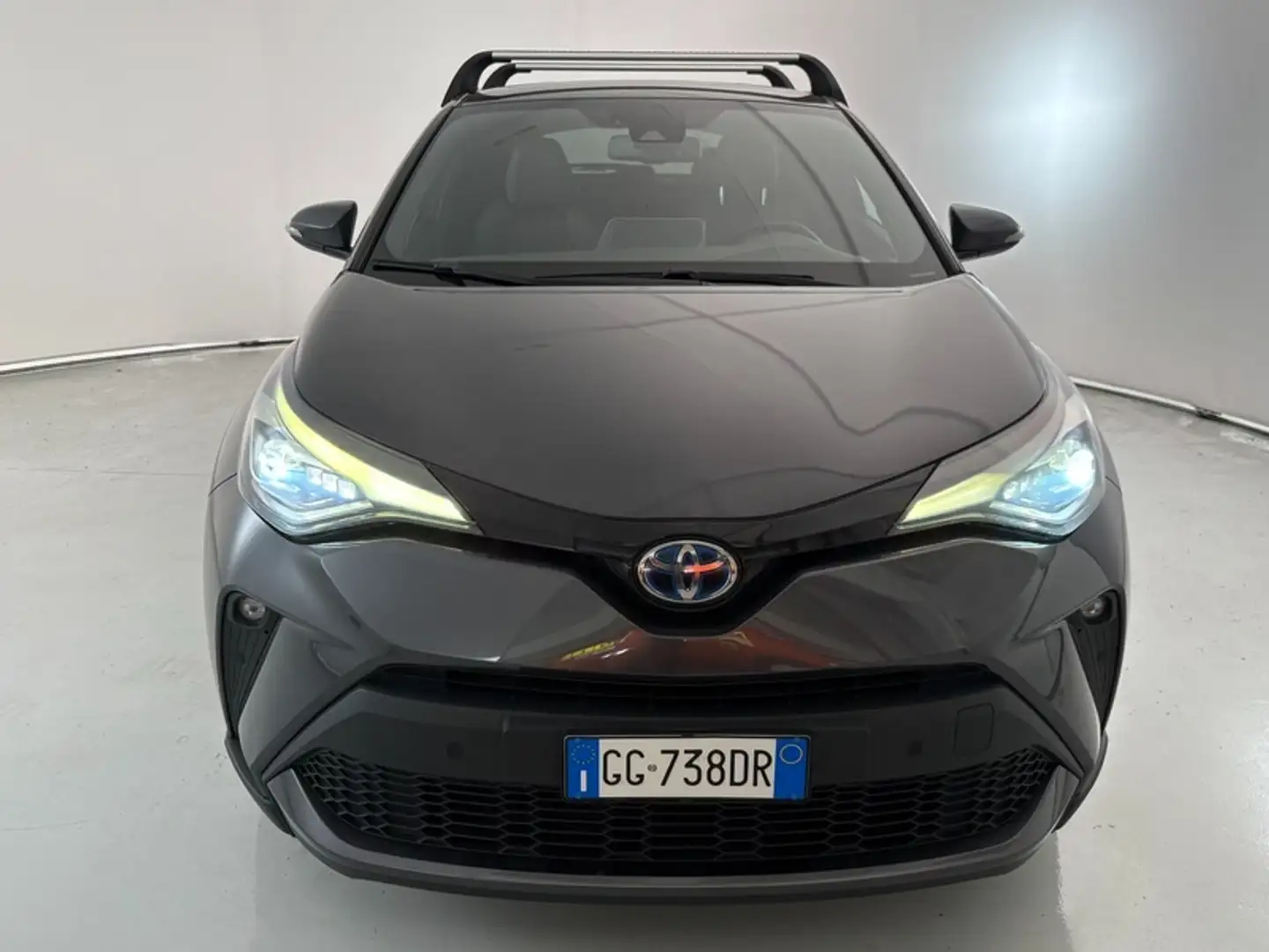 Toyota C-HR 1.8 Hybrid Lounge Grigio - 2