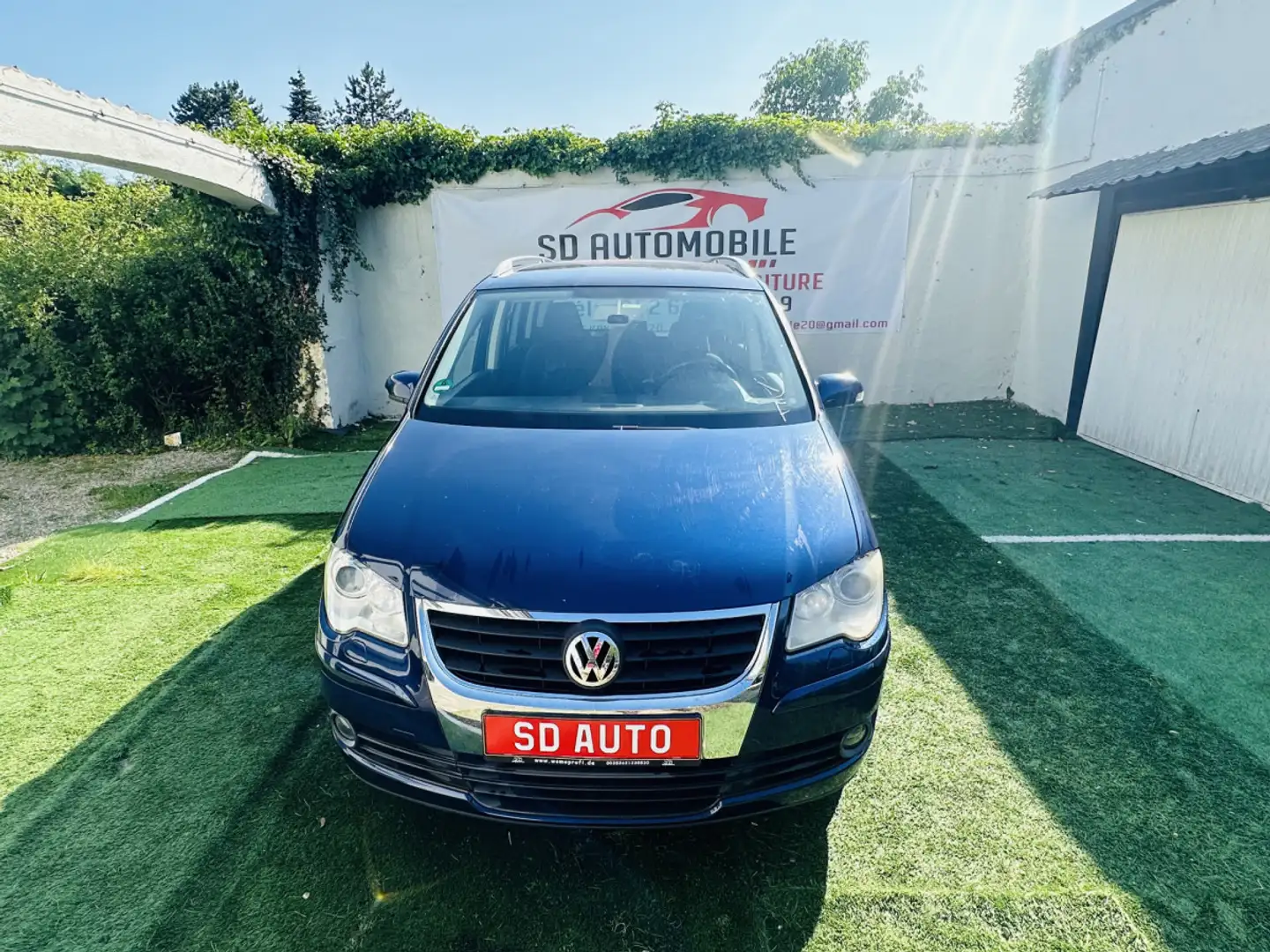 Volkswagen Touran 2.0 TDI BLUEMOTION Bleu - 1
