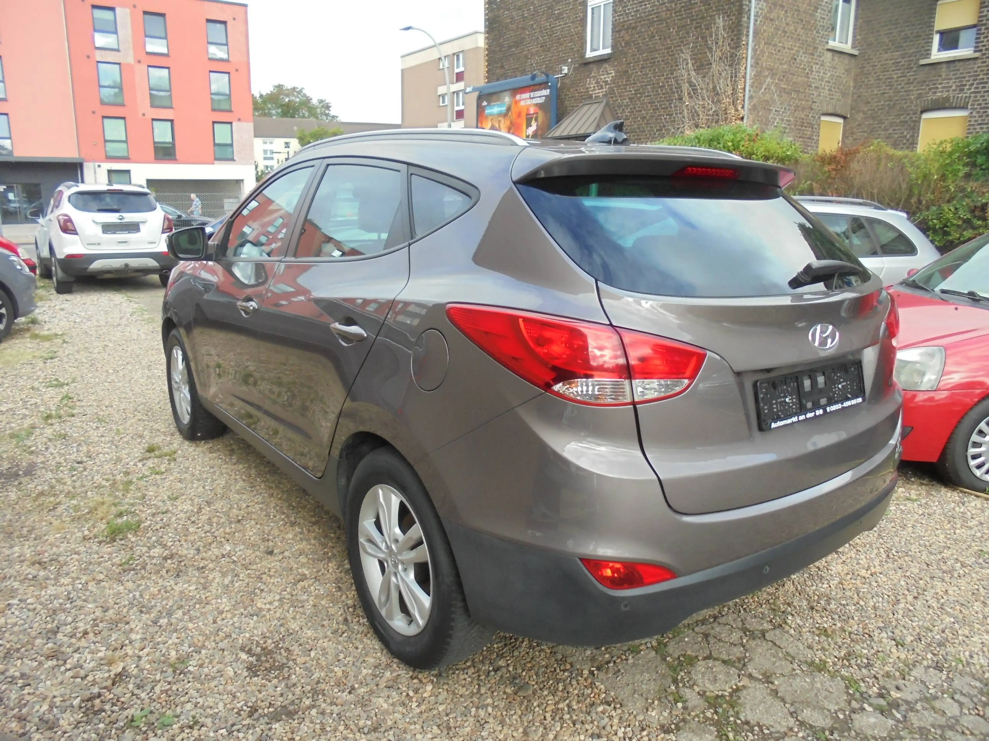 Hyundai iX35 5 Star Edition 2WD Teilleder,Klimatronik,2-Hand!!! — photo 6
