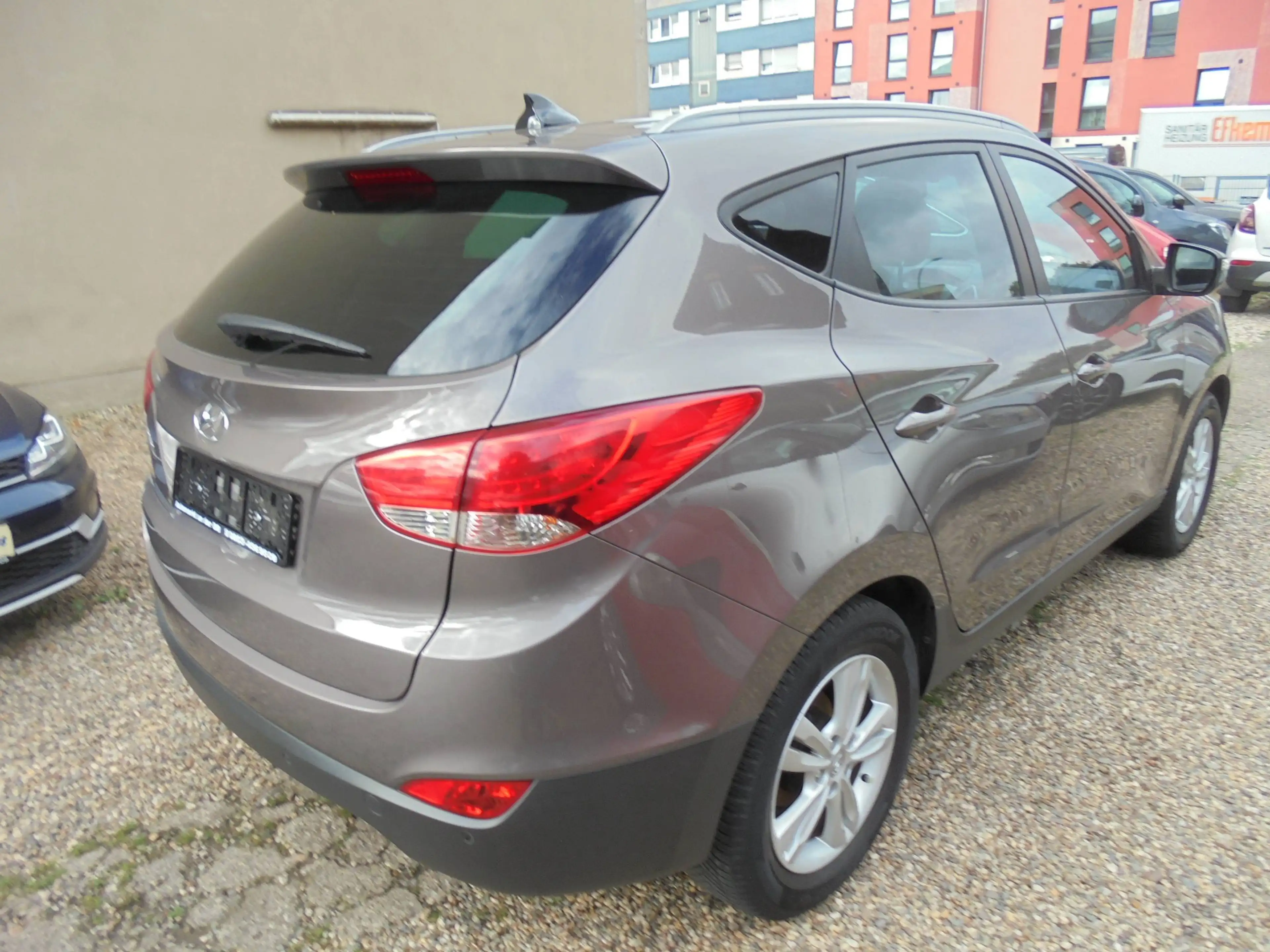 Hyundai iX35 5 Star Edition 2WD Teilleder,Klimatronik,2-Hand!!! — photo 5
