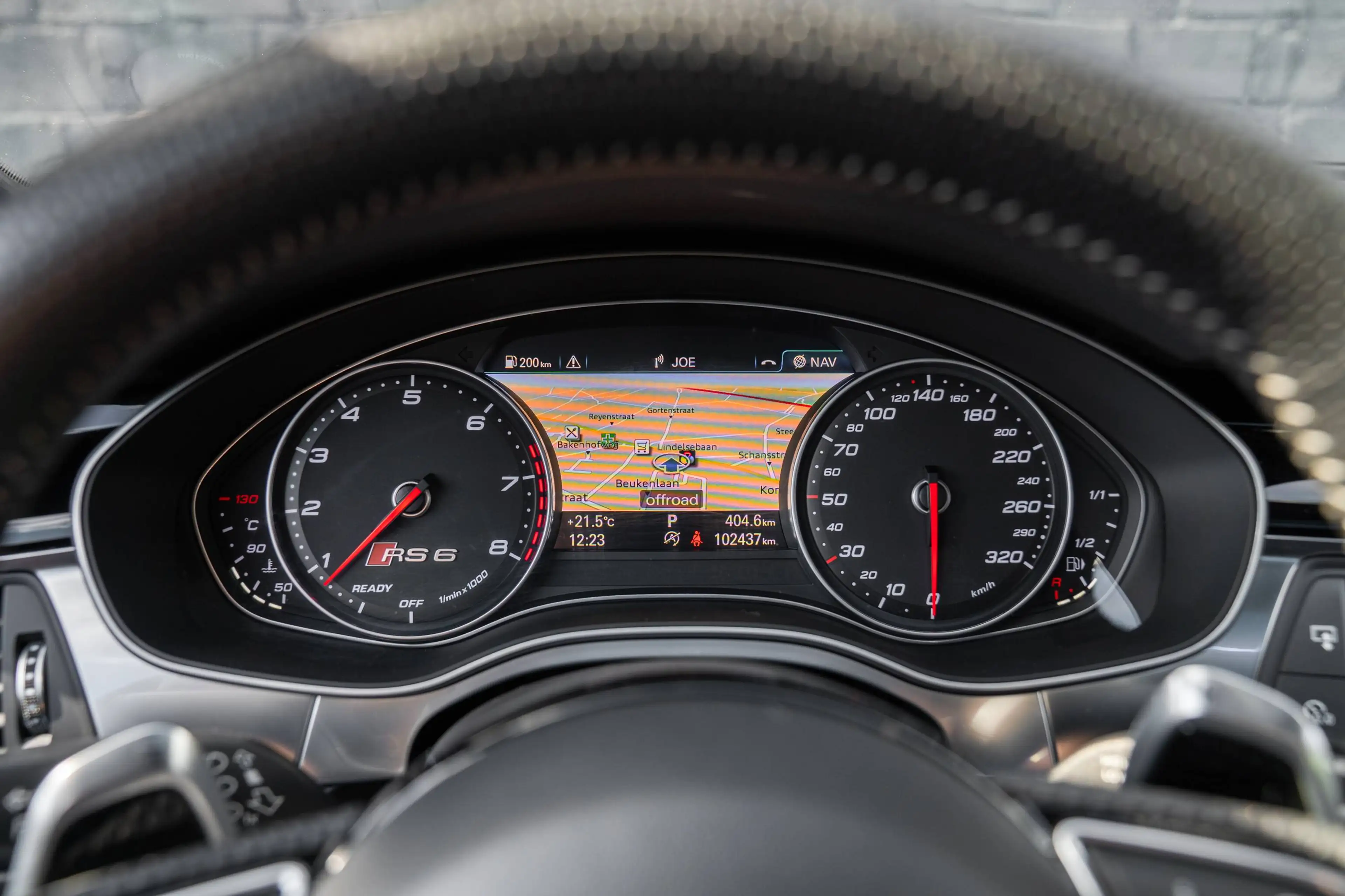 Audi RS6 Avant DYNAMIC PLUS/PANO/AKRAPOVIC — photo 11