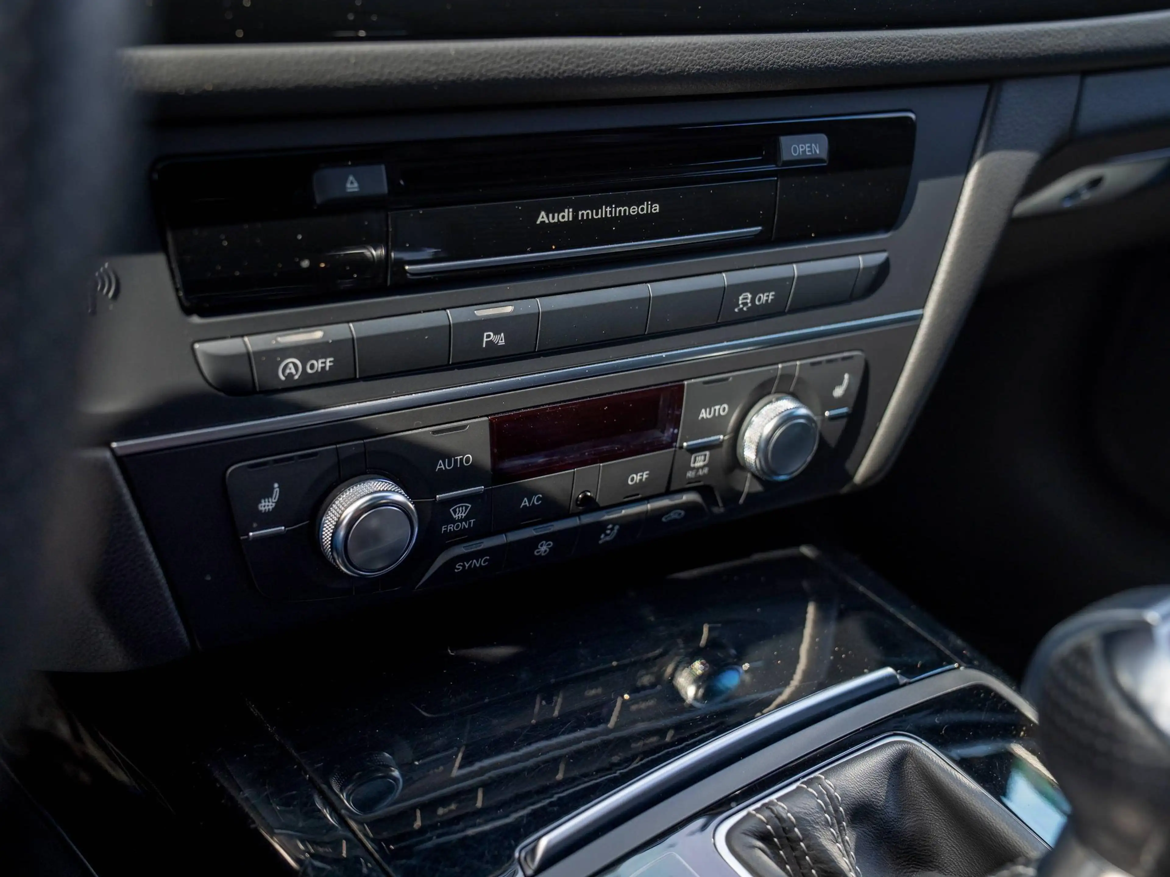 Audi RS6 Avant DYNAMIC PLUS/PANO/AKRAPOVIC — photo 8
