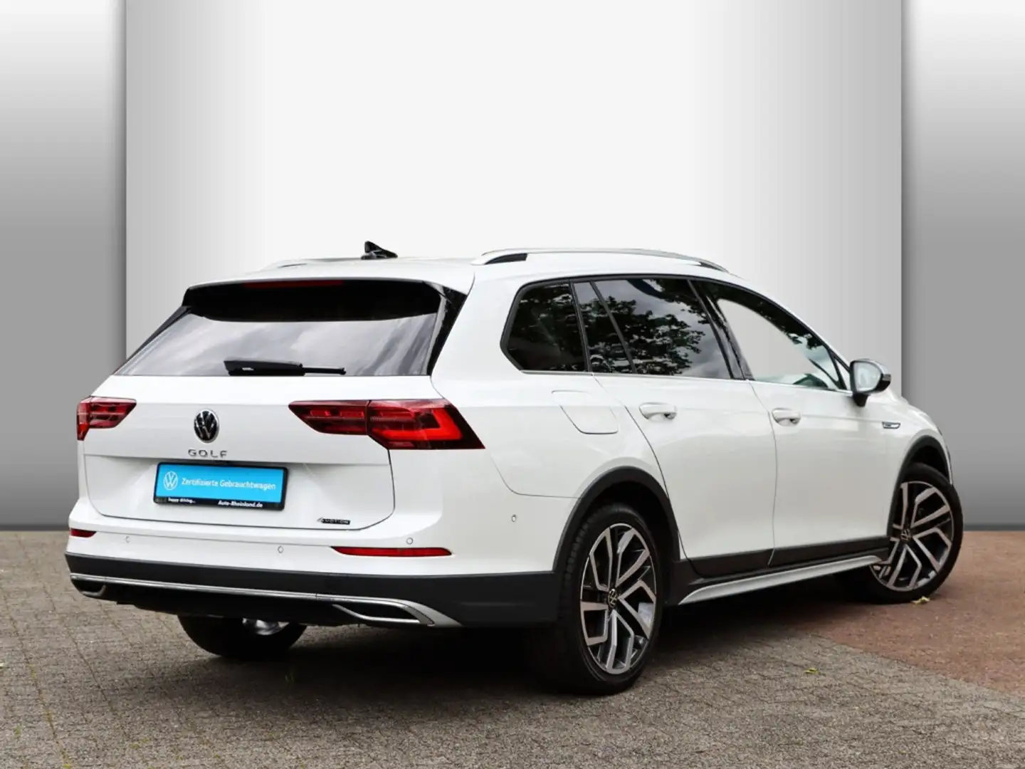 Volkswagen Golf Variant VIII Alltrack 4MOTION 2.0 TDI DSG AHK/PANO/STDHZ/D Weiß - 2