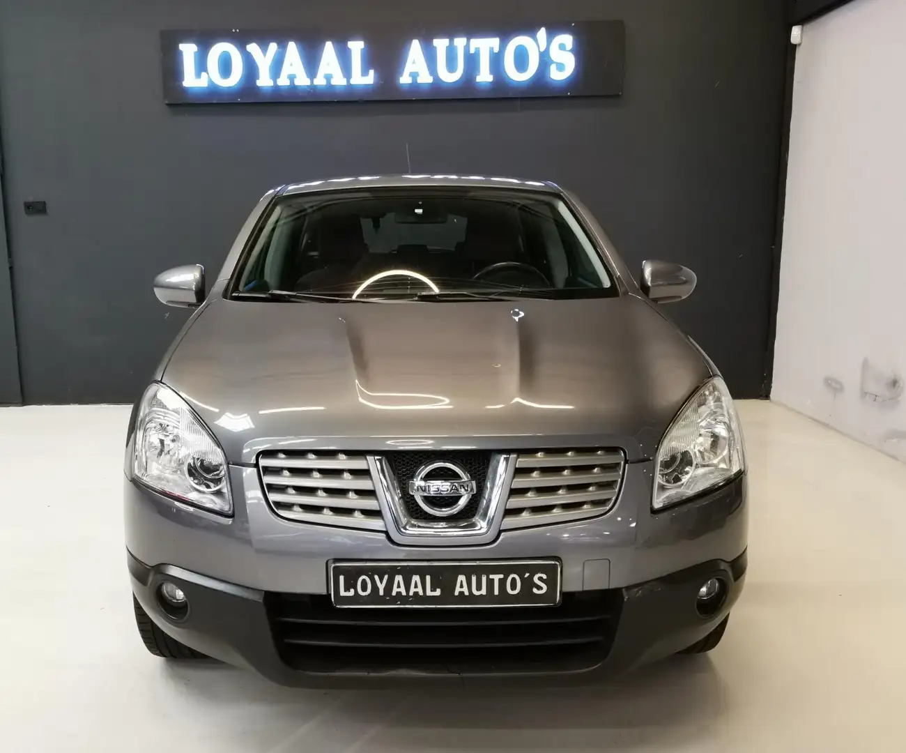 Nissan Qashqai 1.6 Connect Edition | AIRCO | CRUISE | TREKHAAK | Gris - 2