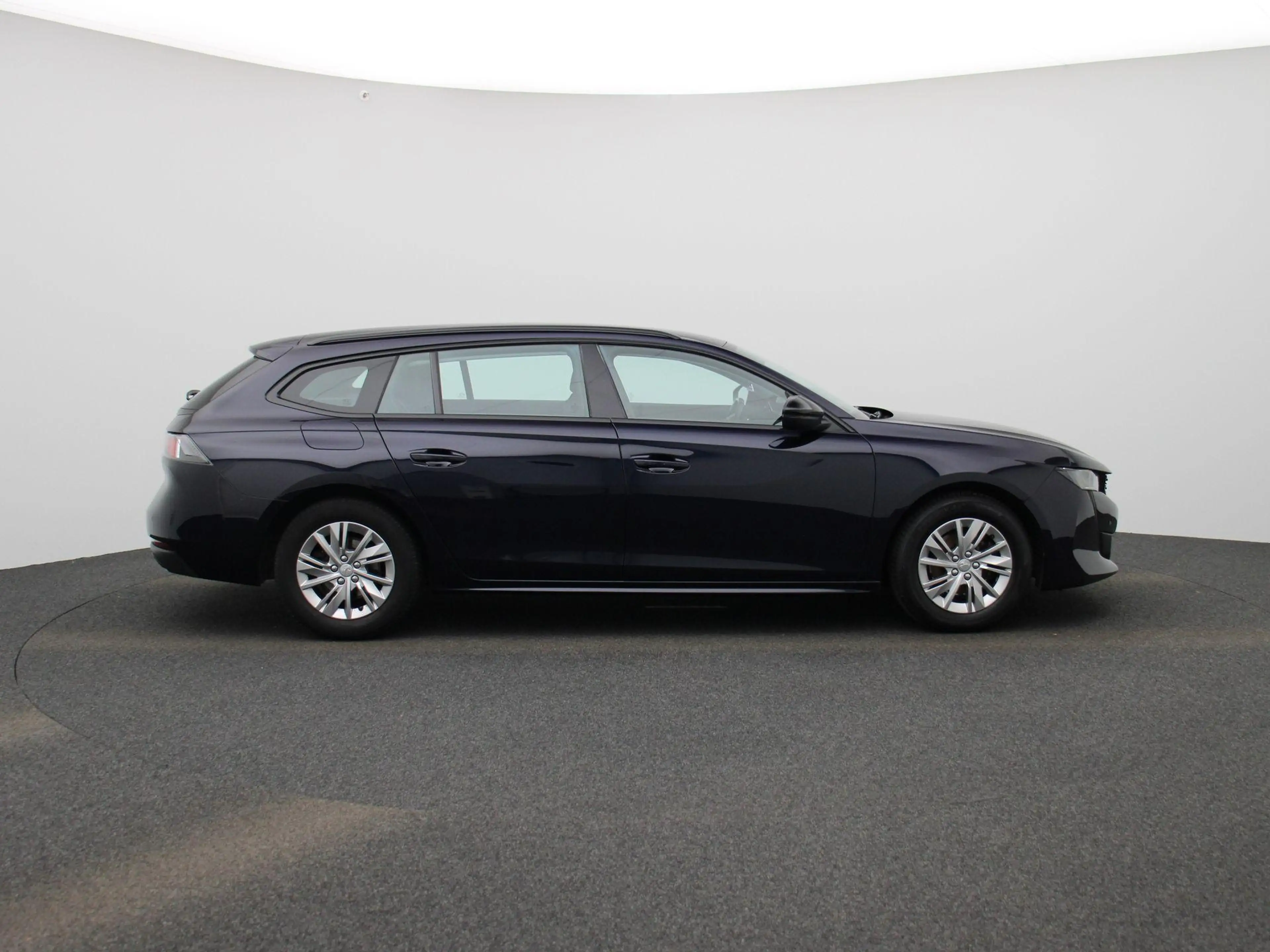 Peugeot 508 SW 1.5 BlueHDi 130 S&S EAT8 Active Pack — photo 7