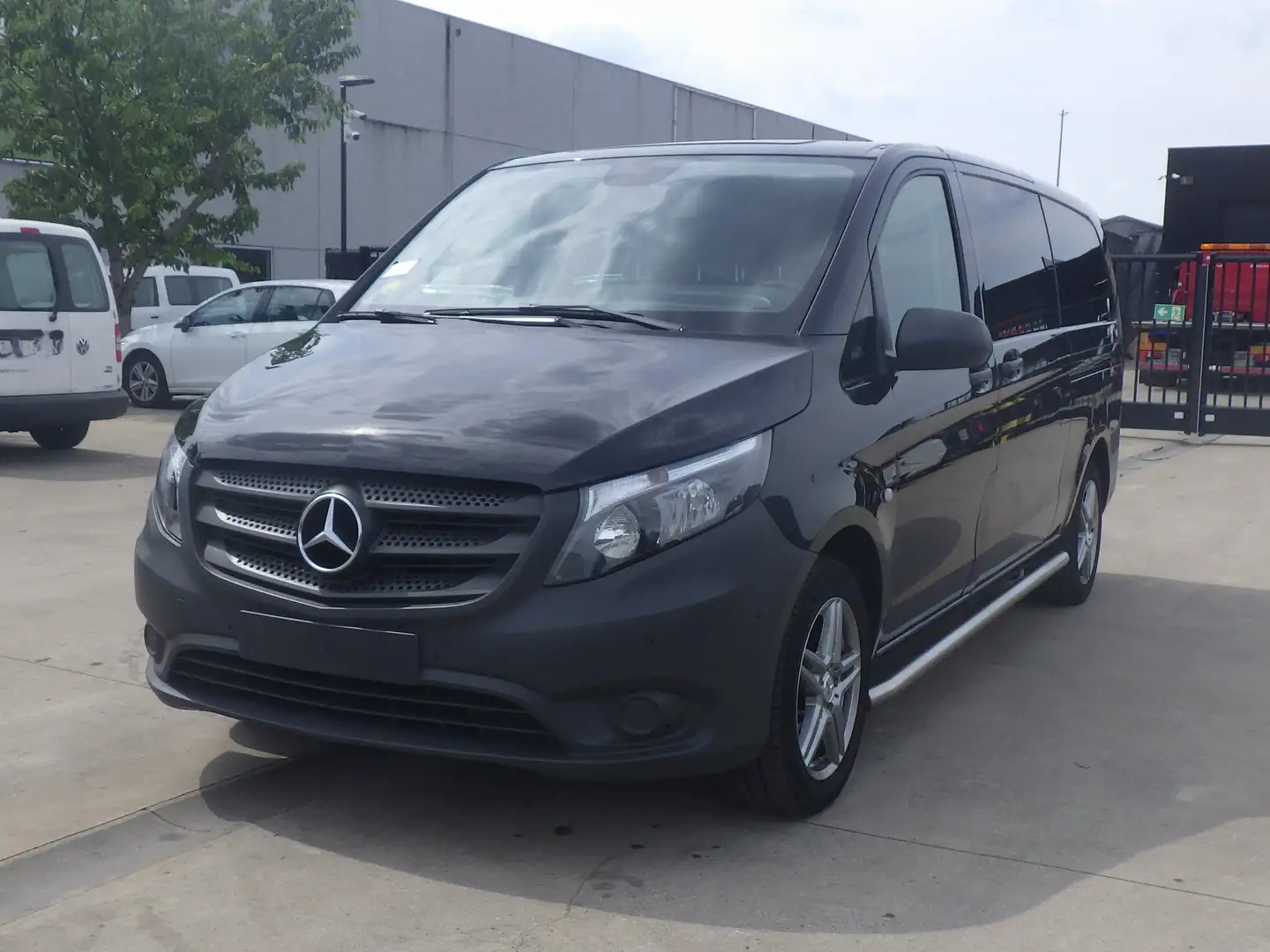 Mercedes-Benz Vito Tourer 114 CDI (03128) Noir - 1