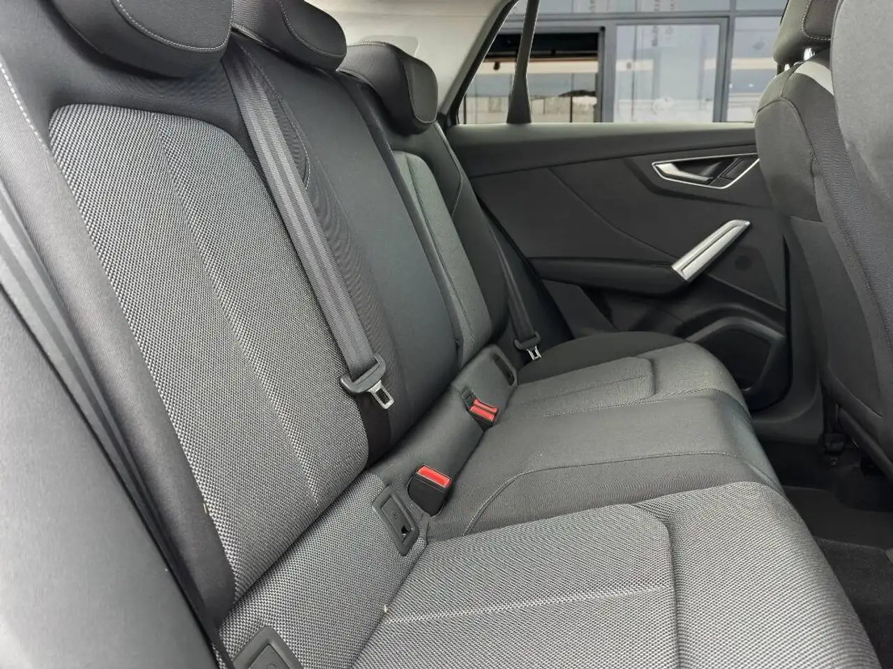 Audi Q2 35 2.0 tdi S line edition s-tronic con Telecamera 8