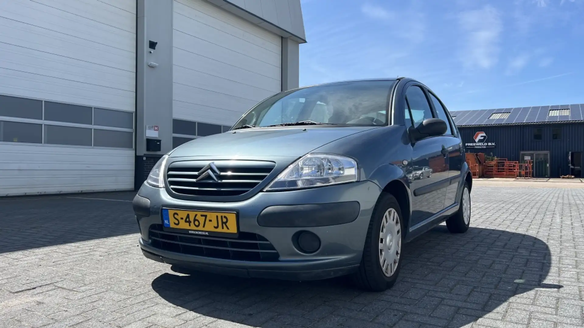 Citroen C3 1.1i Ligne Séduction Grijs - 1