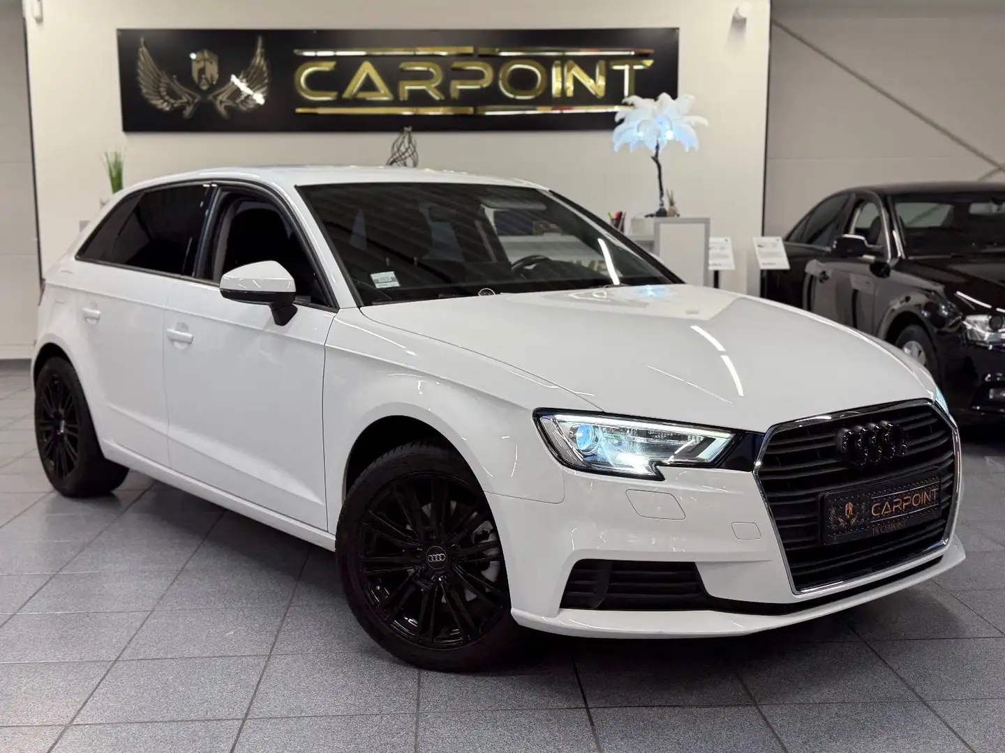 Audi A3 Sportback /Xenon/Anh./BT/PDC Wit - 1