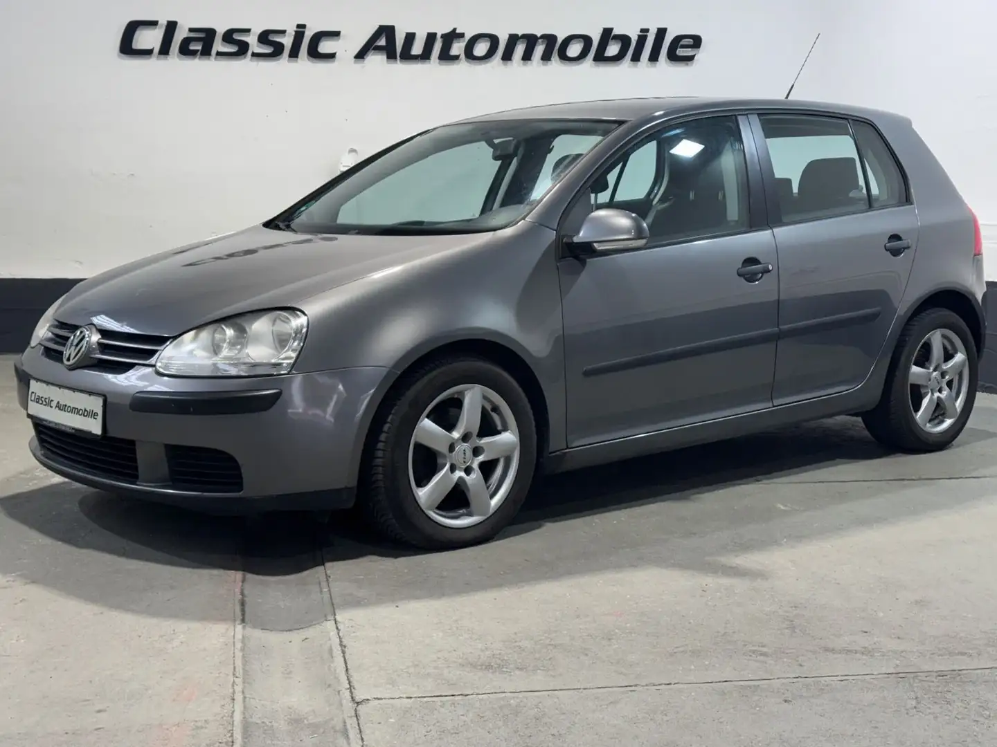 Volkswagen Golf V Lim. Trendline *Klima* Grau - 1
