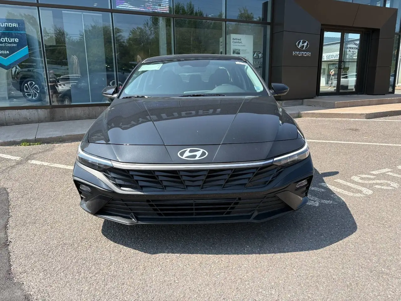 Hyundai ELANTRA снимка Hyundai ELANTRA