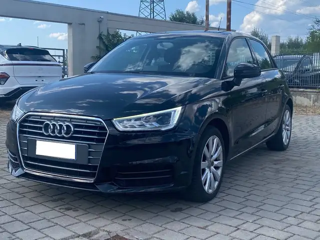 Audi A1 A1 I 2015 Sportback Sportback 1.6 tdi Metal Plus