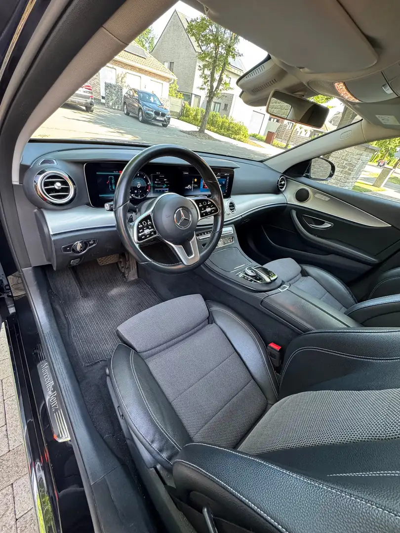 Mercedes-Benz E 220 E 220 d 9G-TRONIC Avantgarde Zwart - 2