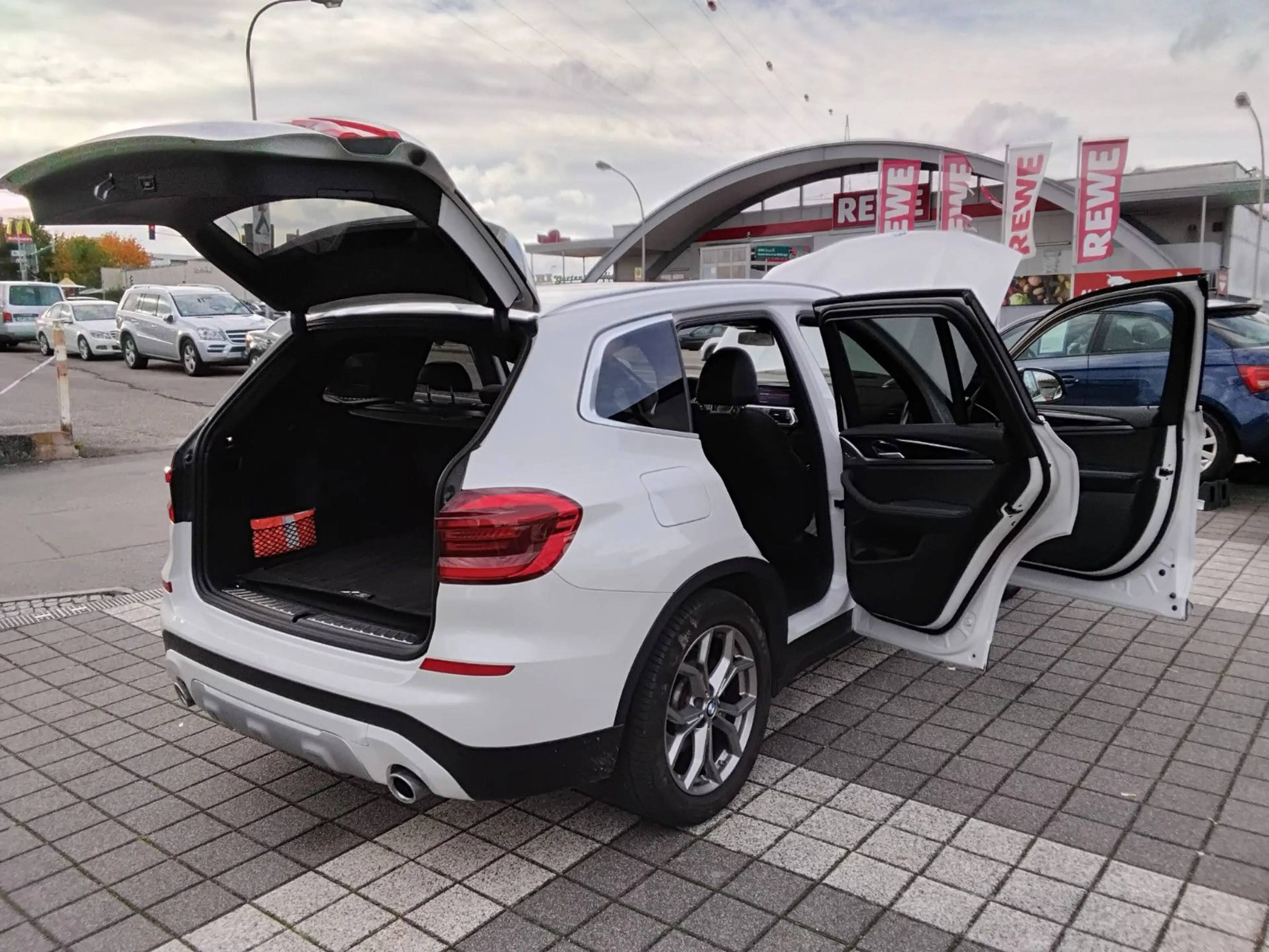 BMW X3 xDrive 20 d xLine - 1. Hand - KD gepflegt — photo 12