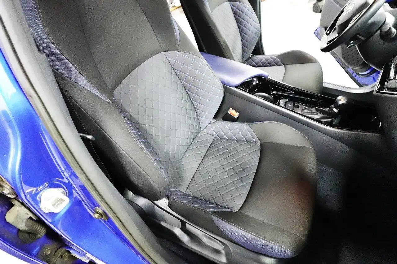 Toyota C-HR снимка Toyota C-HR