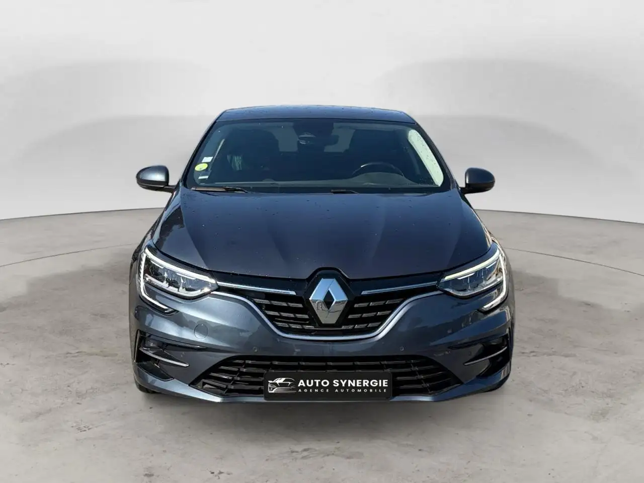 Renault Megane Berline — photo 8