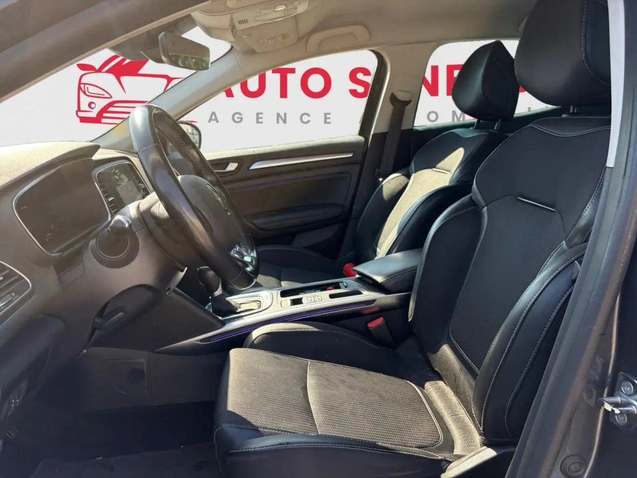 Renault Megane Berline — photo 9