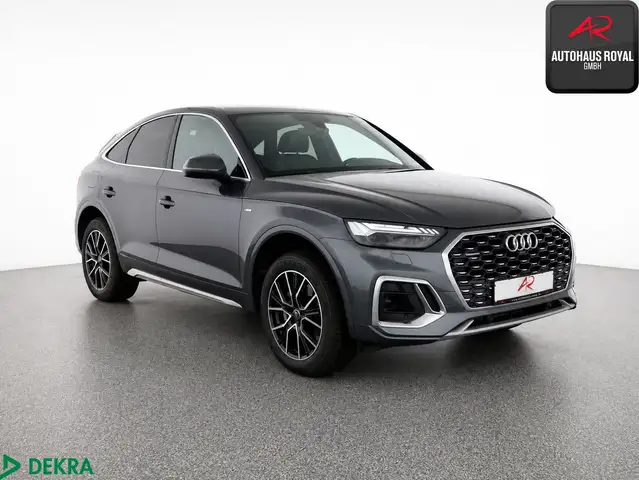 Audi Q5 view 7
