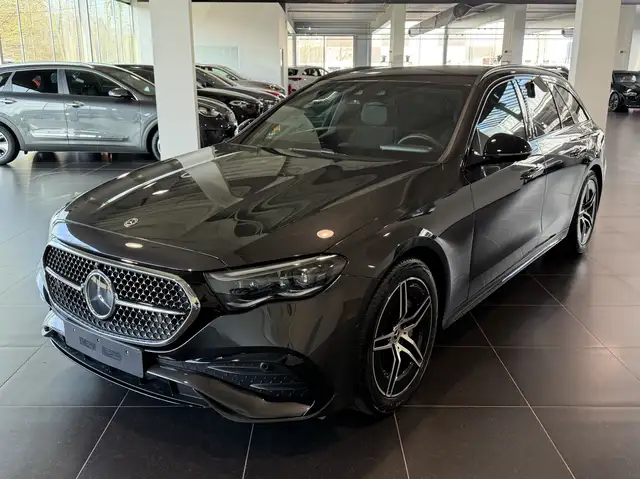 Mercedes-Benz E 300 e Break Amg Mbux Superscreen, Head-Up Display, Nig