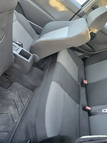 Opel Astra view 13