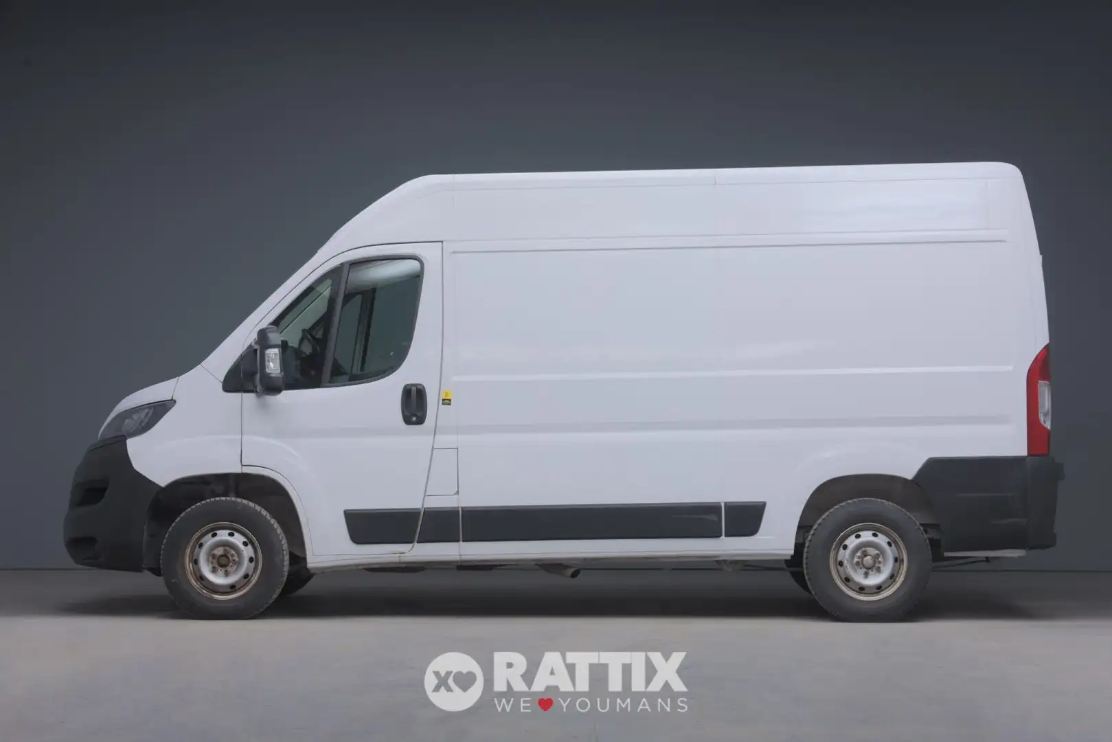 Peugeot Boxer 333 2.2 bluehdi 140CV L2H2 Premium IVA ESCLUSA Weiß - 2
