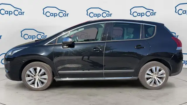 Peugeot 3008 view 2