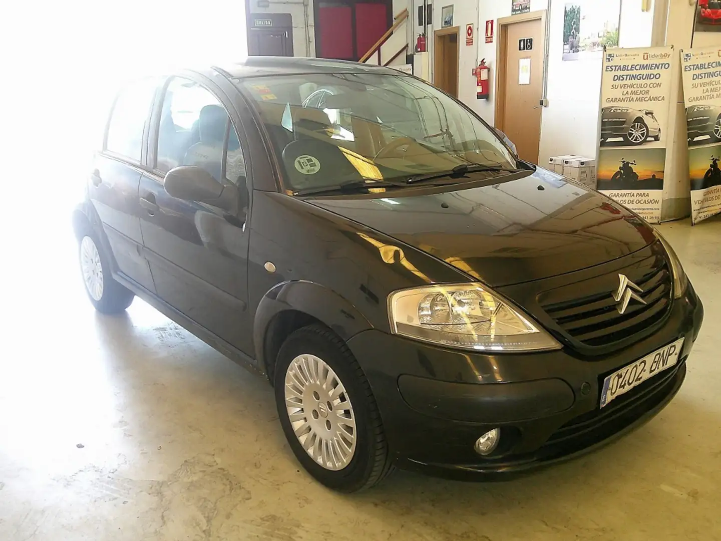 Citroen C3 1.4i Exclusive Negro - 2