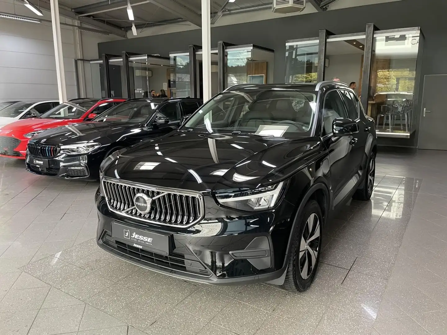 Volvo XC40 T4 Recharge Plus Bright LED Navi AHK Чёрный - 1