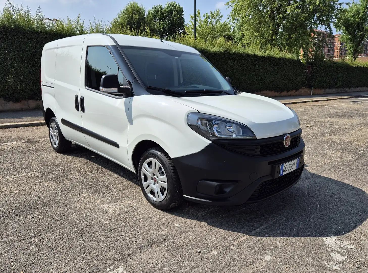 Fiat Doblo Cargo 1.6 mjt 105cv Carichi lunghi Iva esp 1 Prop Bianco - 1