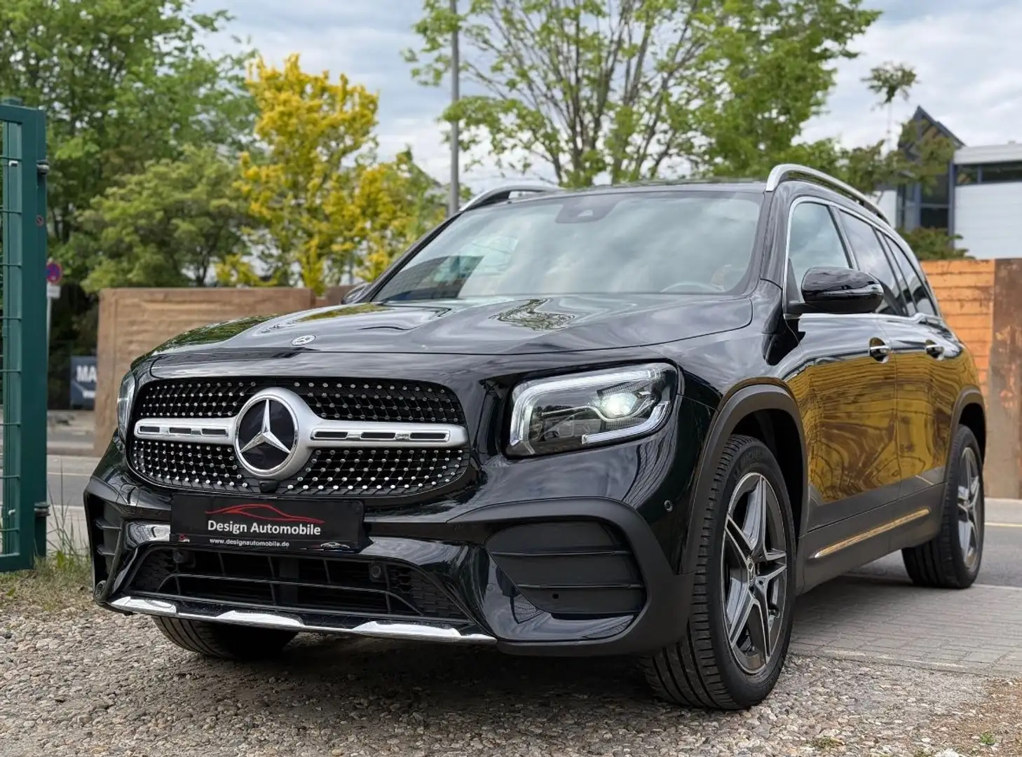 Mercedes-Benz GLB 200 D AMG LINE*7-SITZ/PANO/KAMERA/LED/STZHZN Noir - 2