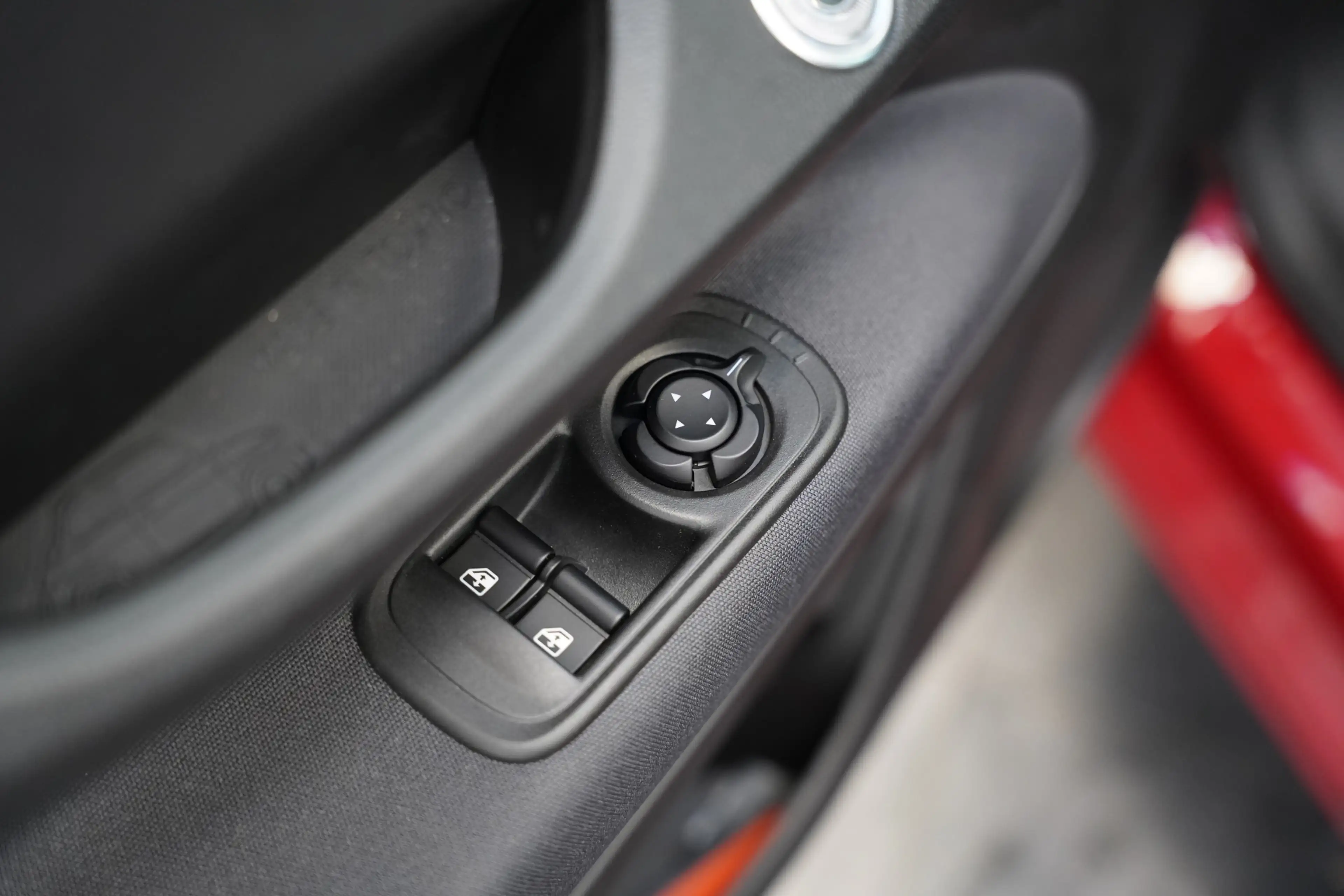 Fiat 500C Icon 42 kWh Cruise/Climate Cabrio ROSSO PASSIONE N — photo 11