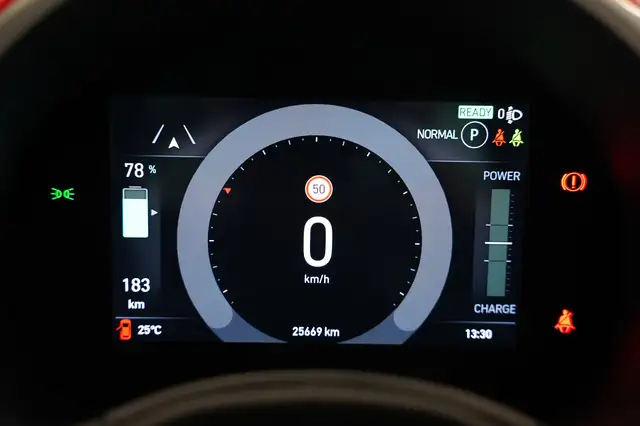 Fiat 500C view 10