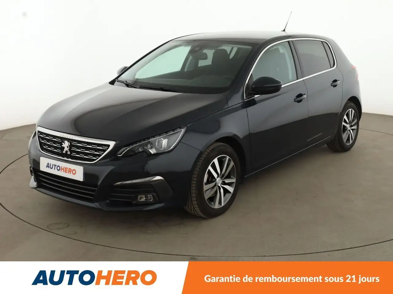 Peugeot 308 1.2 PureTech Allure Business EAT8