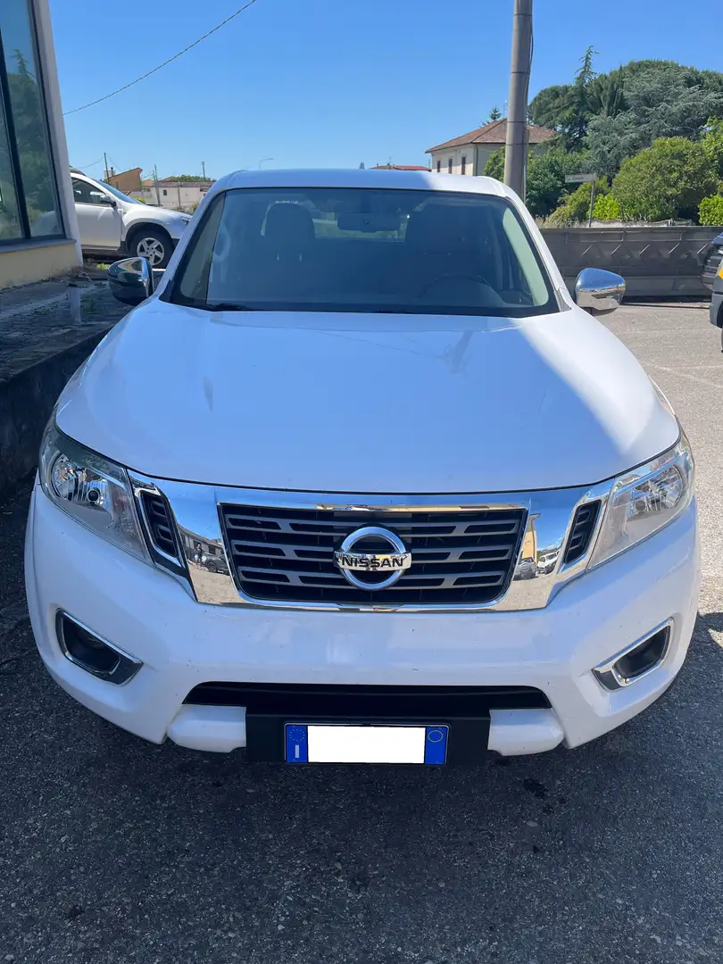 Nissan Navara Navara 2.3 dci d.cab N-Connecta 4wd 163cv my19 Bianco - 1