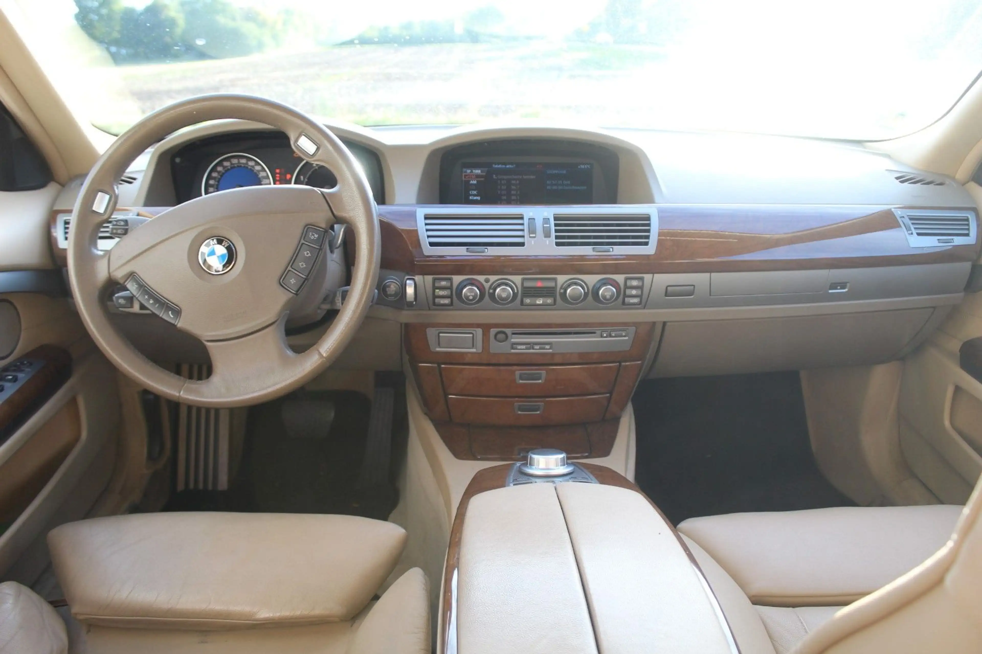 BMW 730 d A — photo 9