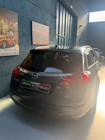 Opel Insignia view 4