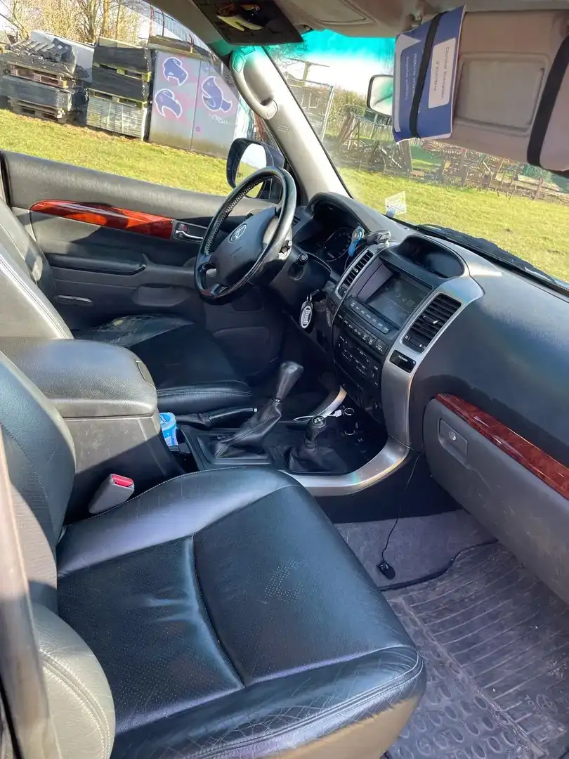 Toyota Land Cruiser 3.0 Turbo D-4D utilitaire 2 places Kék - 2