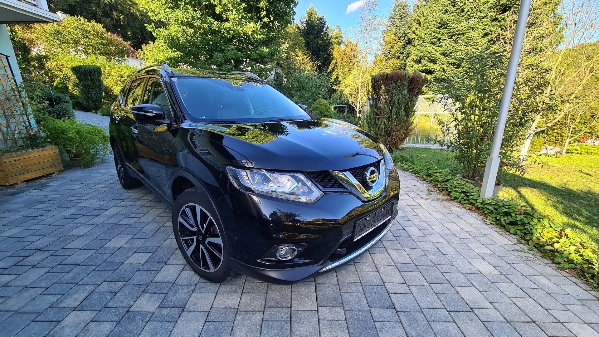 Nissan X-Trail 1,6dCi Tekna ALL-MODE 4x4i - 1