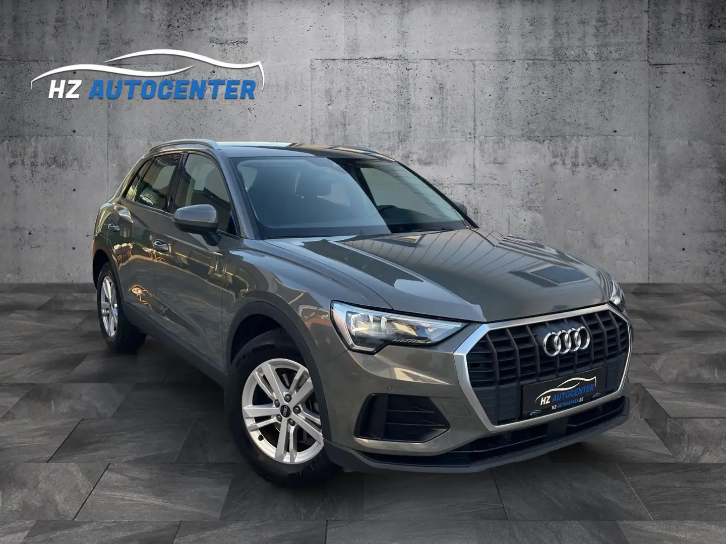Audi Q3 35 TDI S-Tronic*VIRTUAL*LED*NAVI*APPLE*ACC Grau - 1