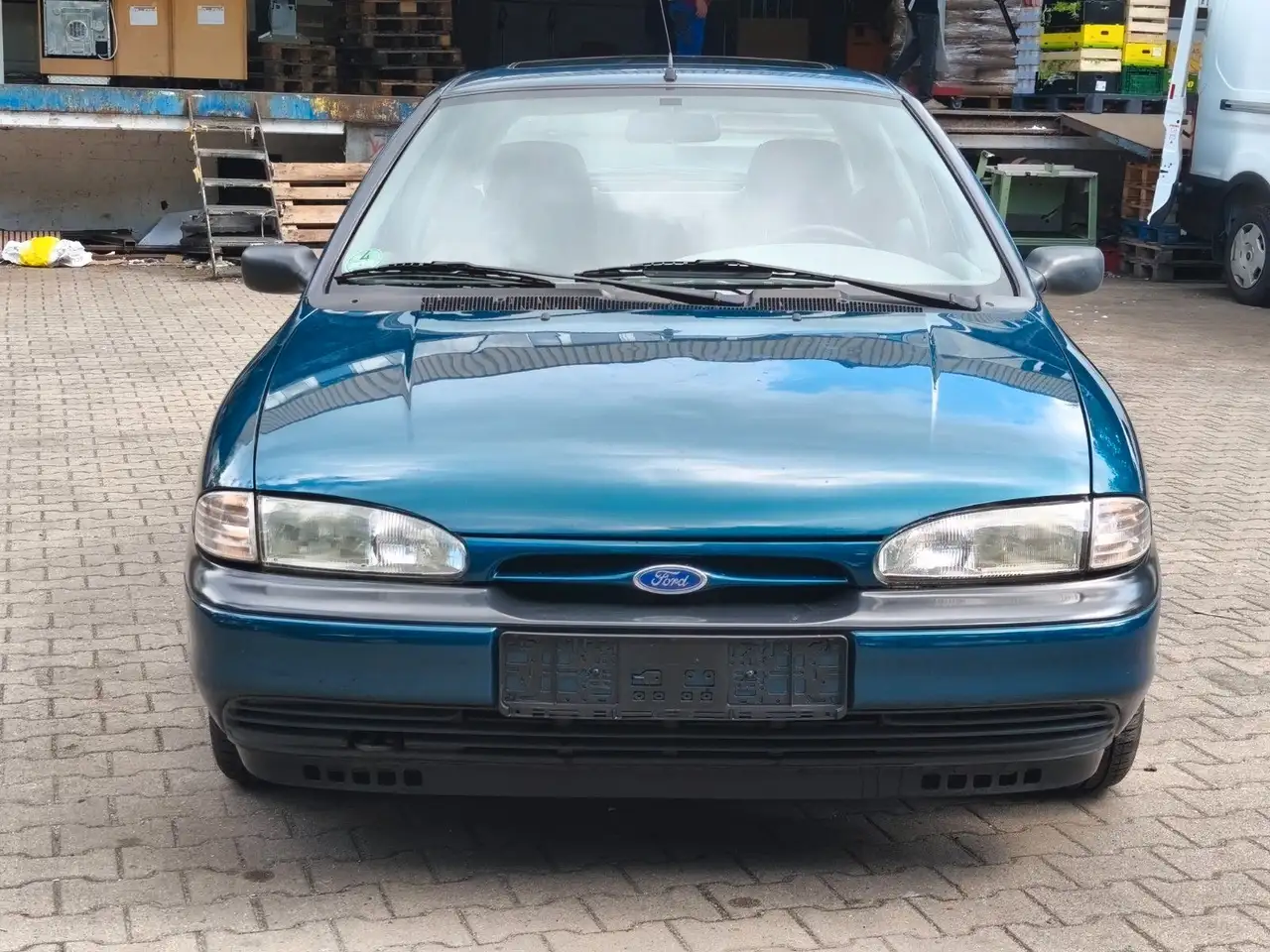 Ford Mondeo 1,6 erst 99Tkm *H-Kennzeichen*NEUE TÜV*, foto 2