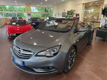 1.6 Cosmo Auto