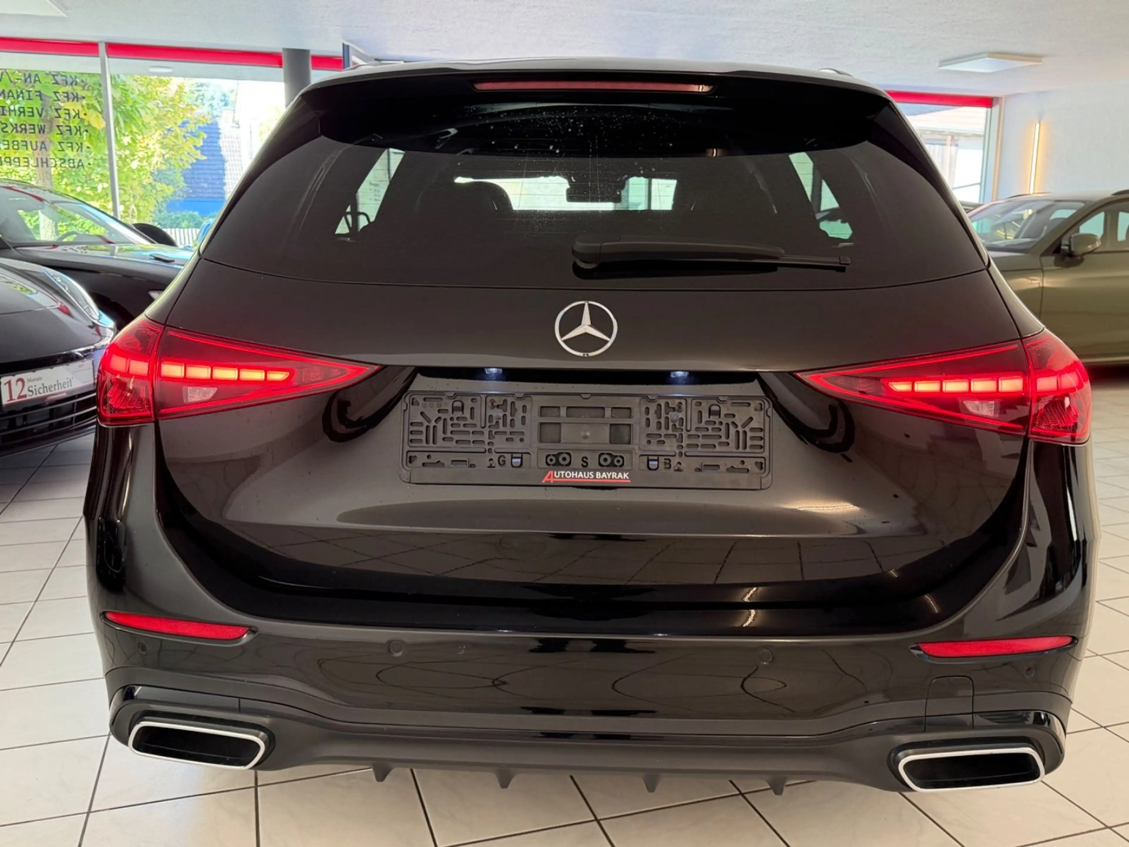 Mercedes-Benz C 300 C300D,AMG-Line,1-Hand,AHK,Night-Paket,Navi,Kamer — photo 6