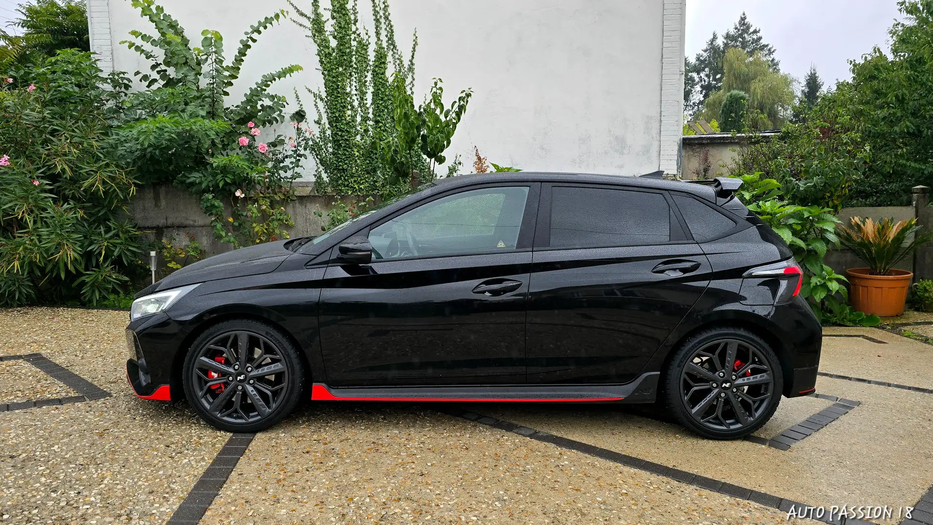 Hyundai i20 N PERFORMANCE  2023 FRANÇAISE 1ÈRE  MAIN Negro - 2