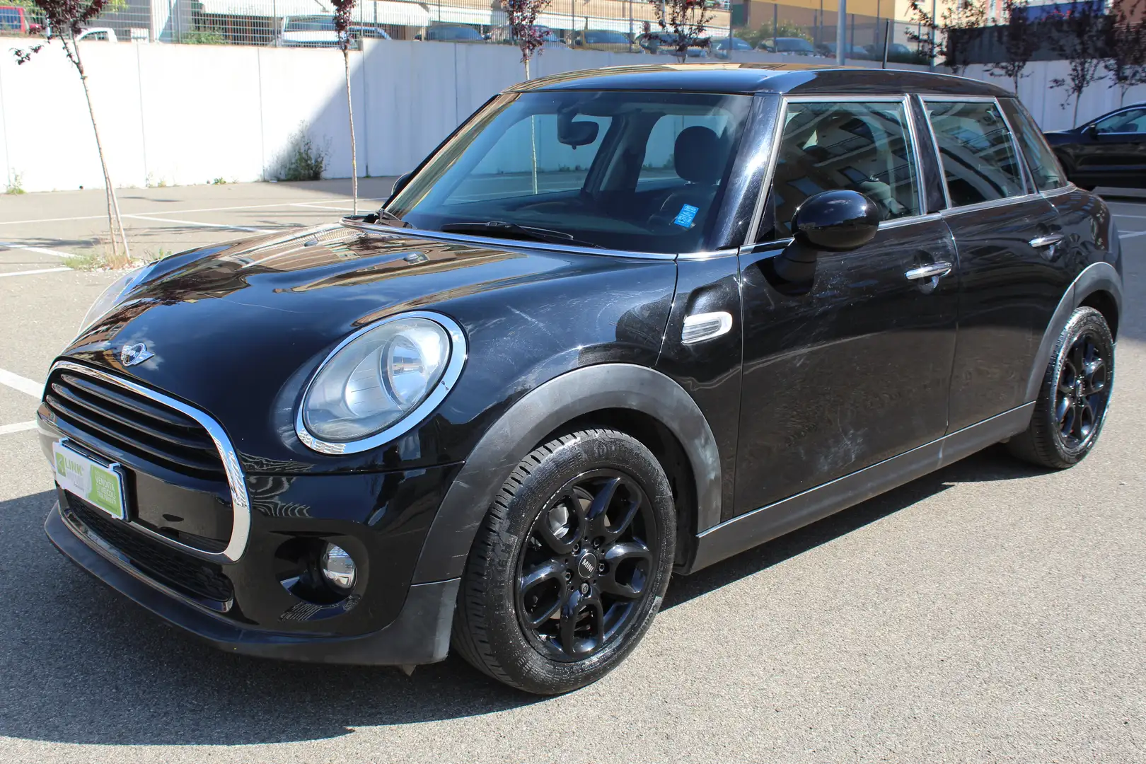 MINI Cooper D MINI Mini 1.5 Cooper D Business XL 5 porte Black - 1