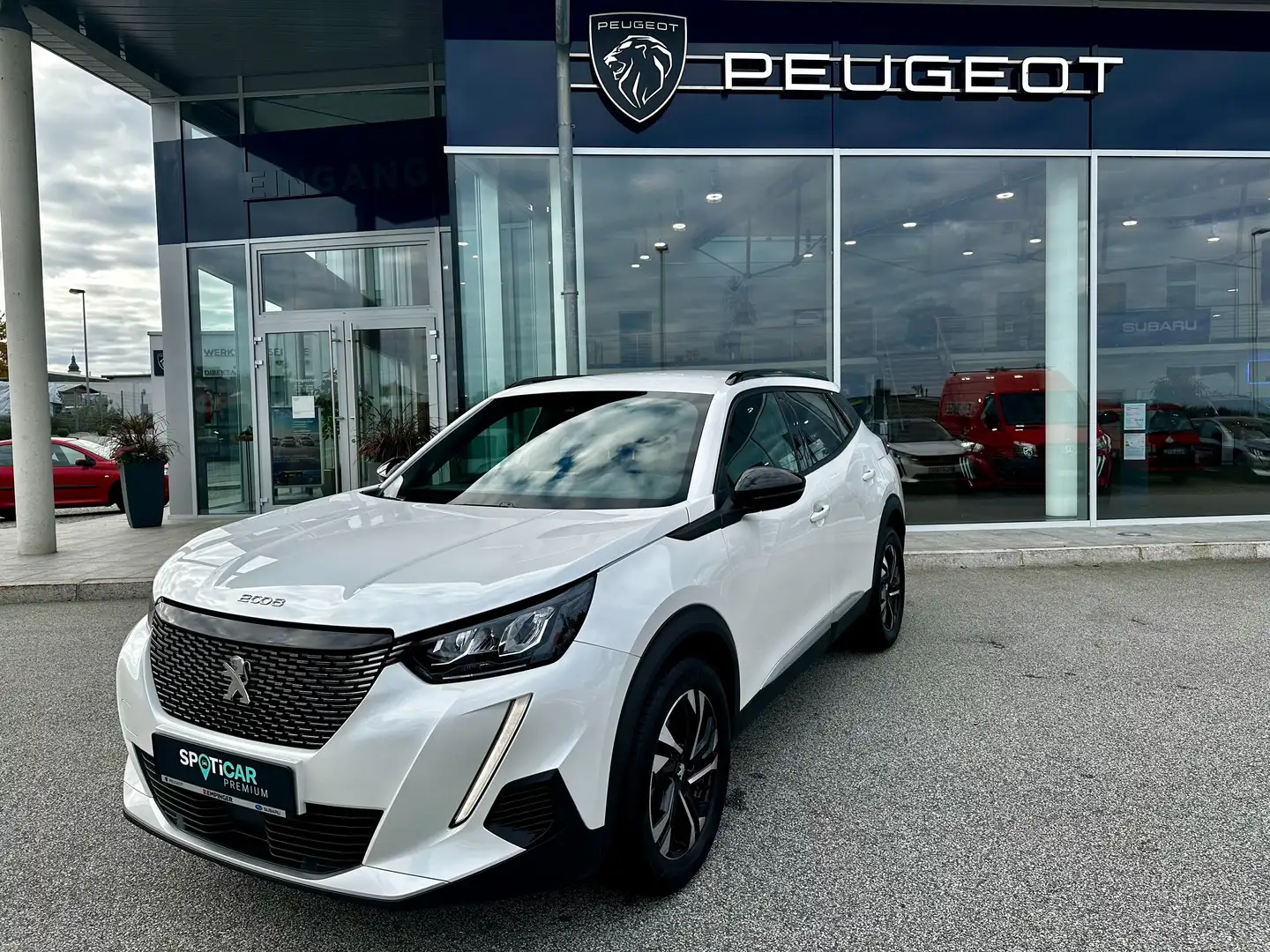 Peugeot 2008 Allure Pack Weiß - 1