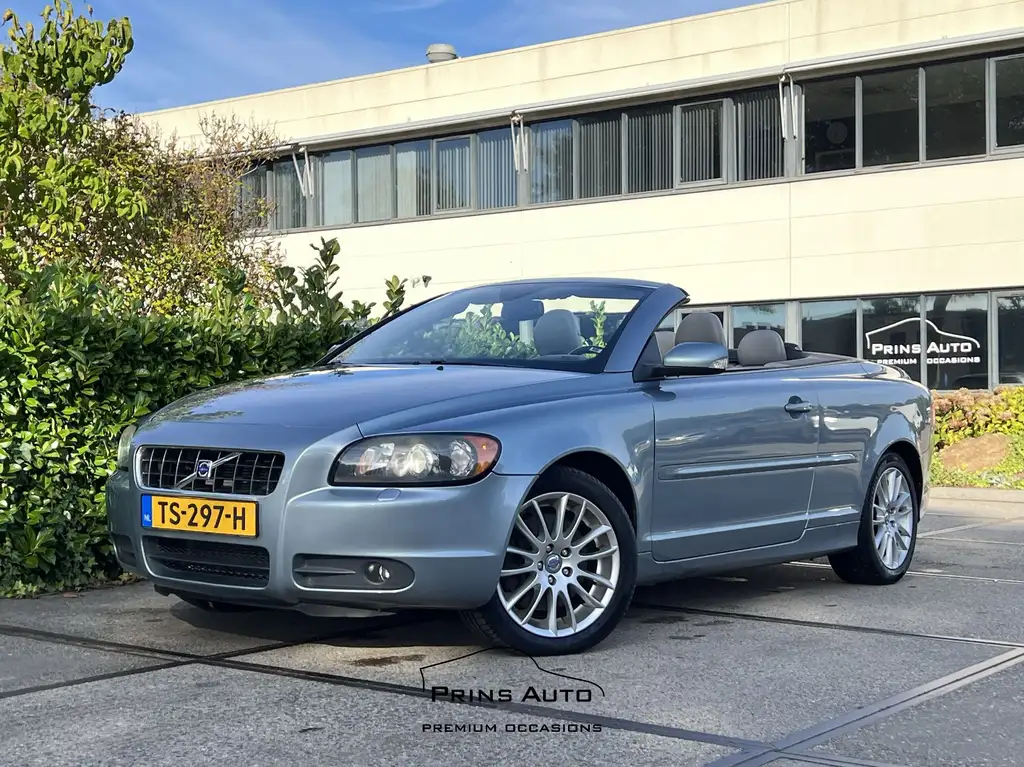 Volvo C70 2006 из Европы — купить под ключ